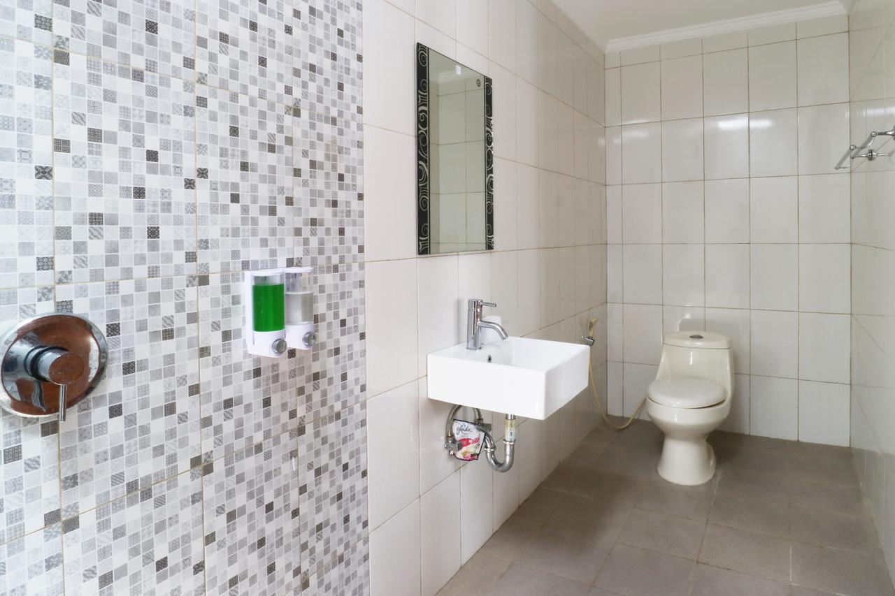 Aghasvina Guest House Canggu Luaran gambar