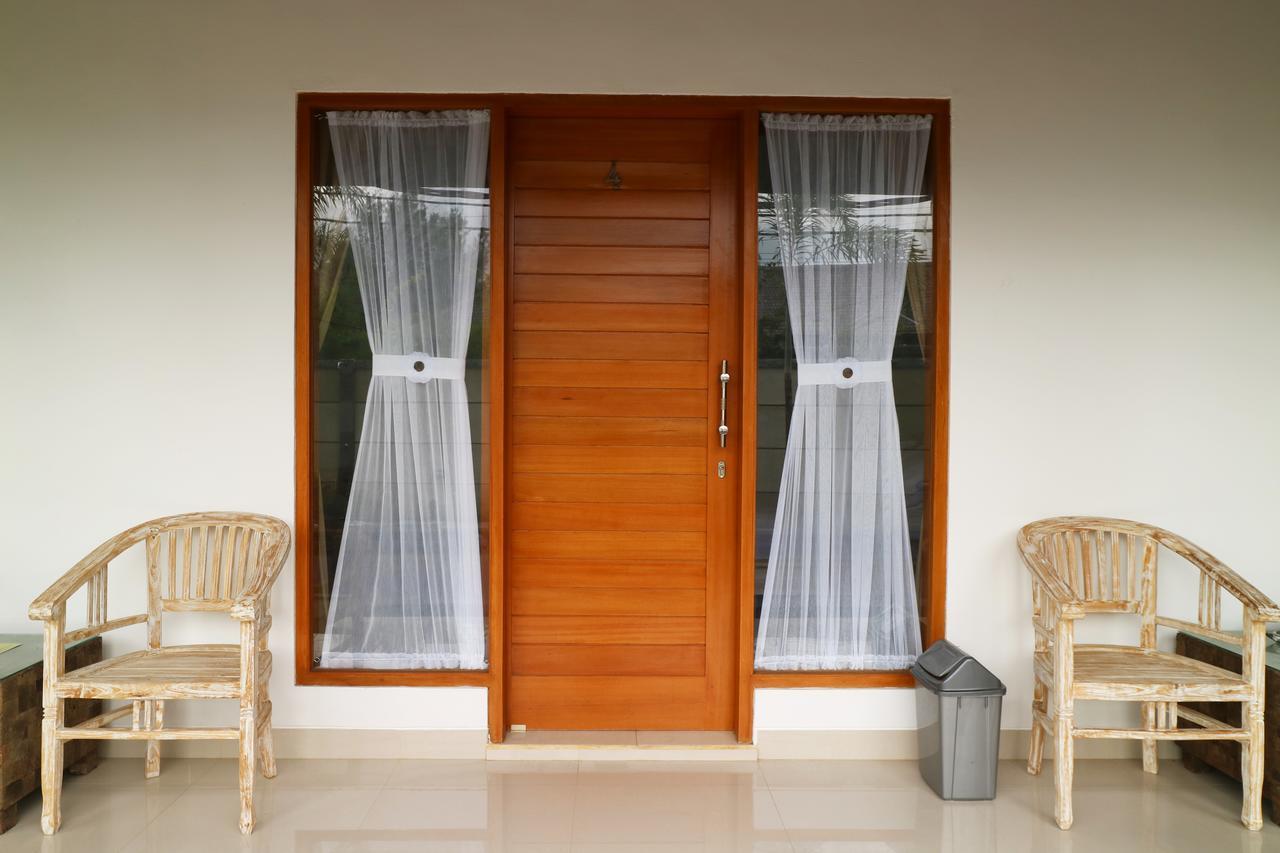 Aghasvina Guest House Canggu Luaran gambar