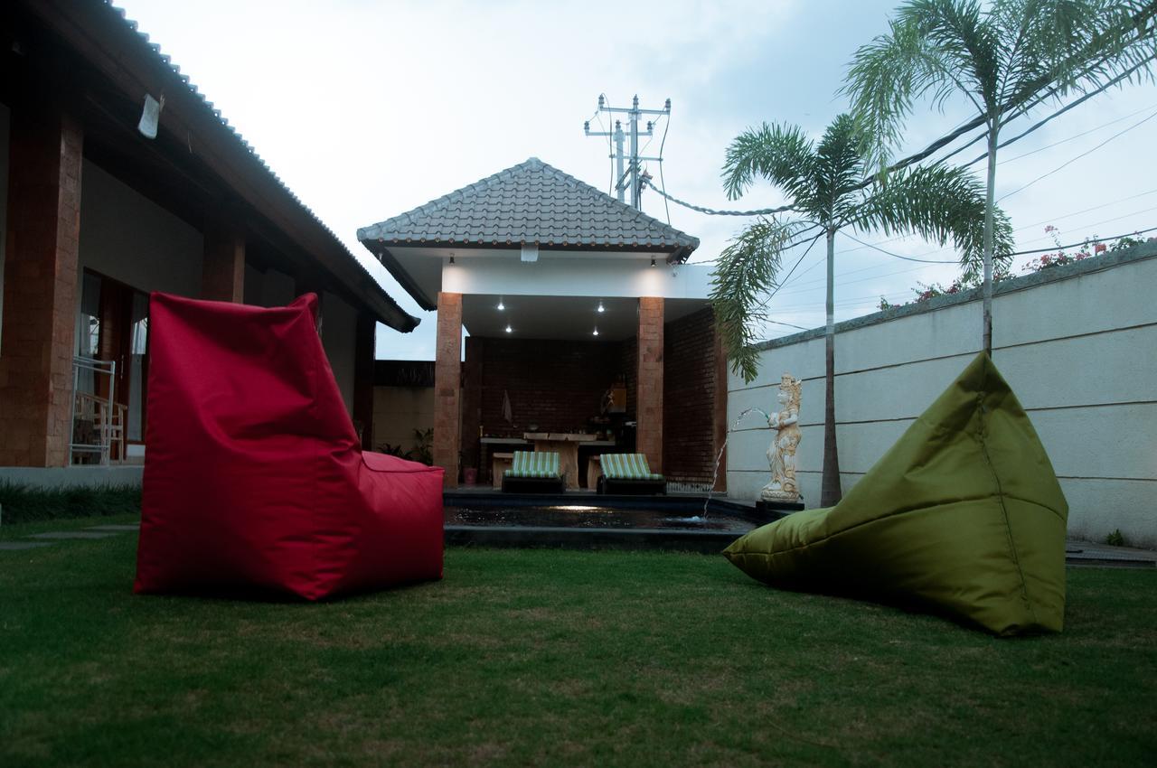 Aghasvina Guest House Canggu Luaran gambar