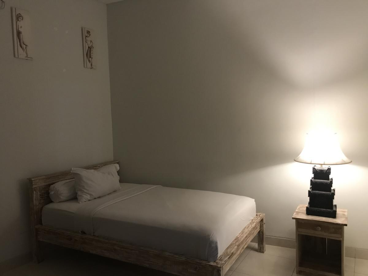 Aghasvina Guest House Canggu Luaran gambar