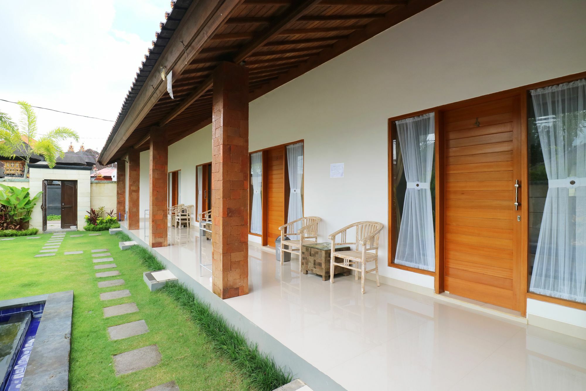 Aghasvina Guest House Canggu Luaran gambar